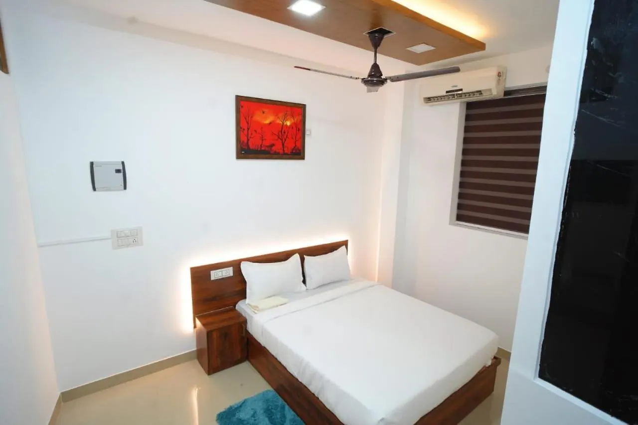 Hr Residency Hotel Kozhikode 2*,  India